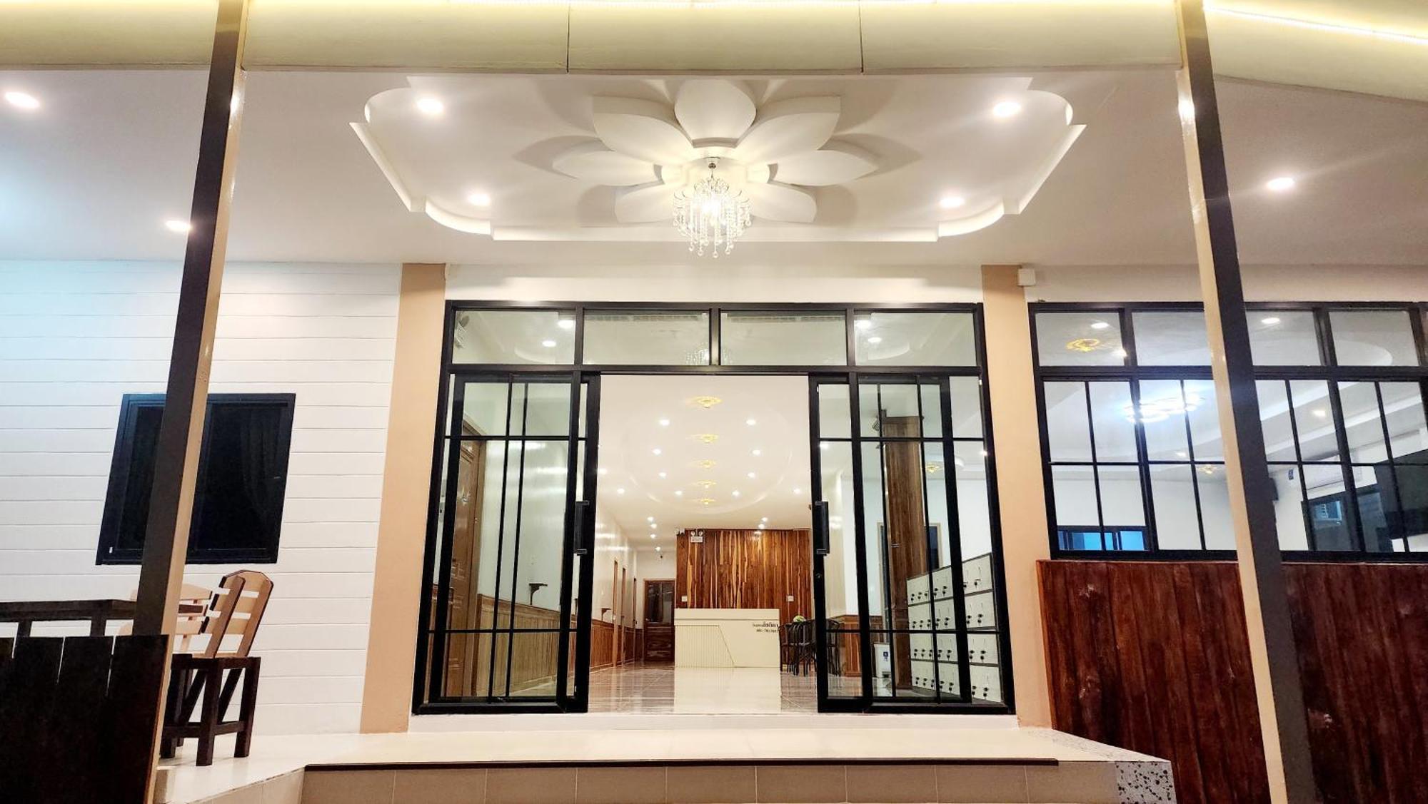 Chotika Hotel โรงแรมโชติกา ณ เชียงคาน Extérieur photo